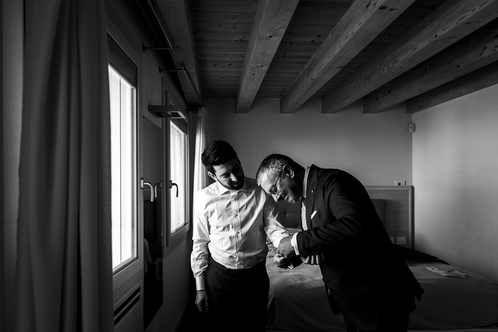 Fotografo Matrimonio Verona: Servizio fotografico elegante Castello di Soave by Gabriele Capelli